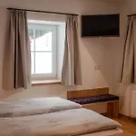 Bauernhof Krahlehen - - Farm stay
