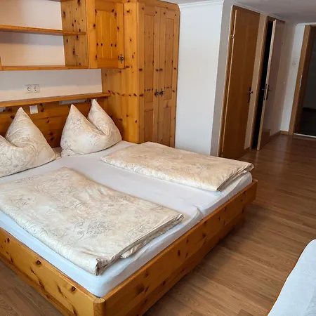 Bauernhof Krahlehen - B&B - Apartments