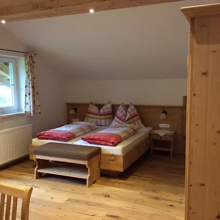 Bauernhof Krahlehen - B&B - Apartments